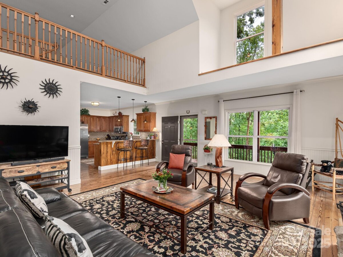 Weaverville 7 4297293g