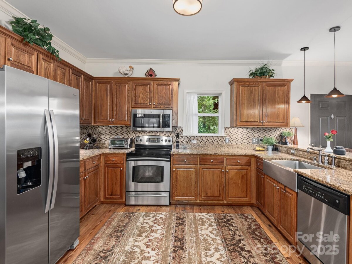 Weaverville 9 4297293i