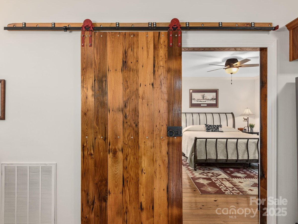 Weaverville 15 4297293o