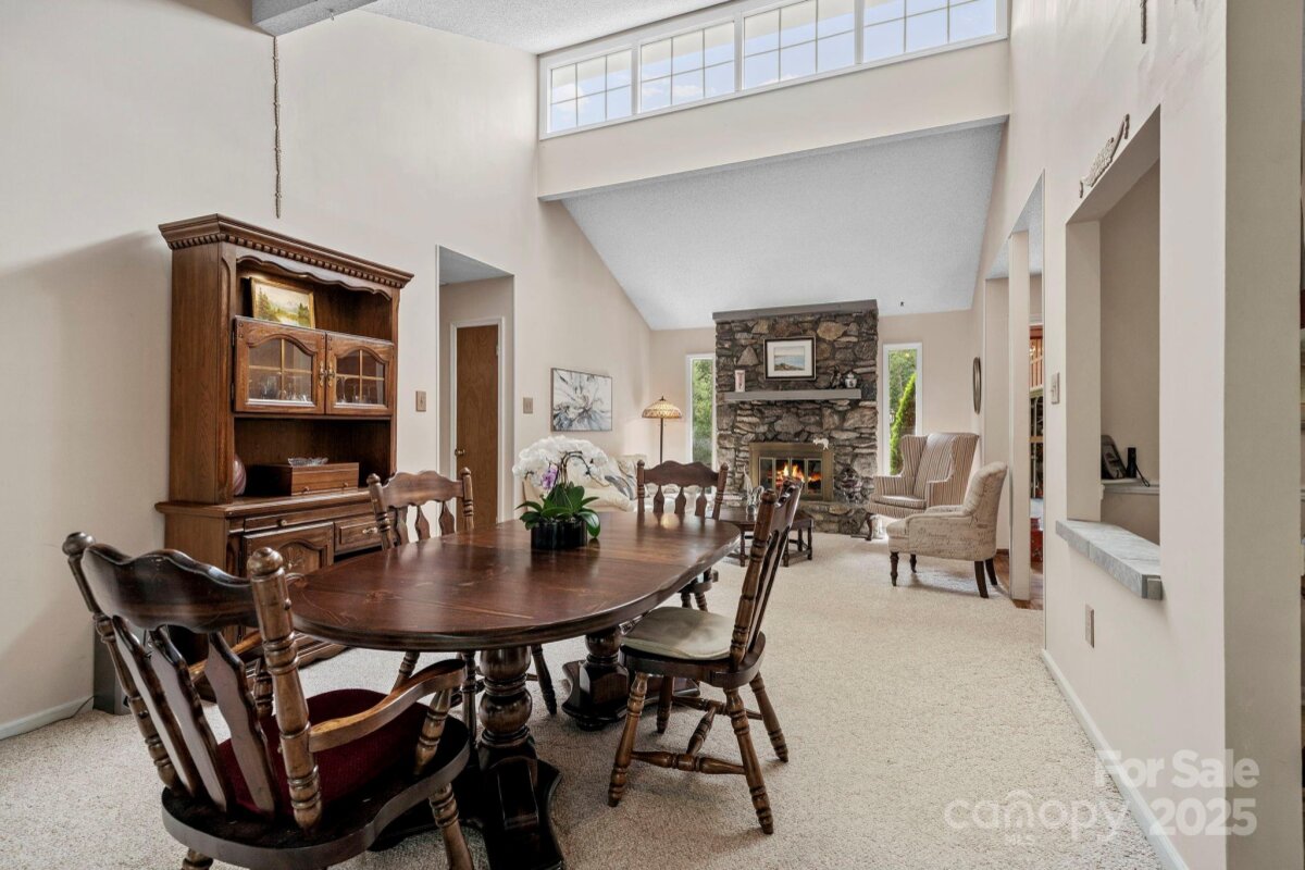 Avery Creek 9 4299721i