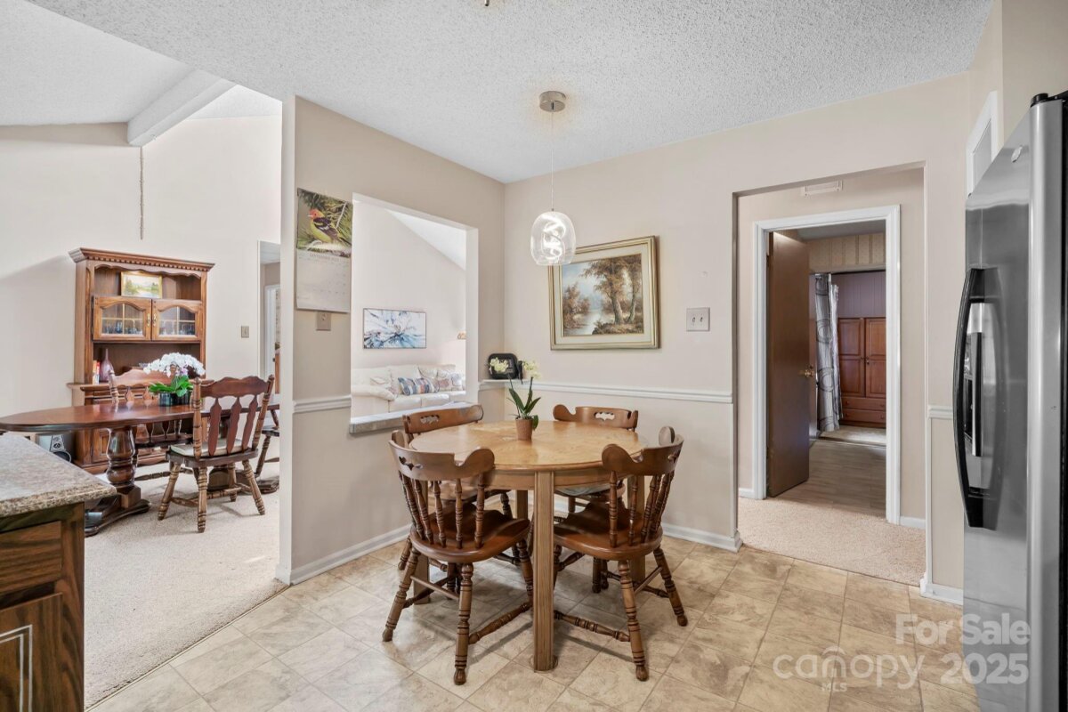 Avery Creek 15 4299721o