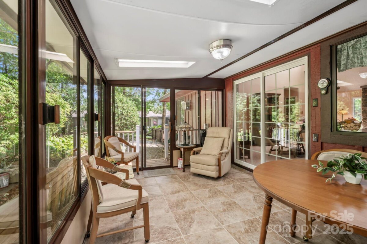 Avery Creek 18 4299721r