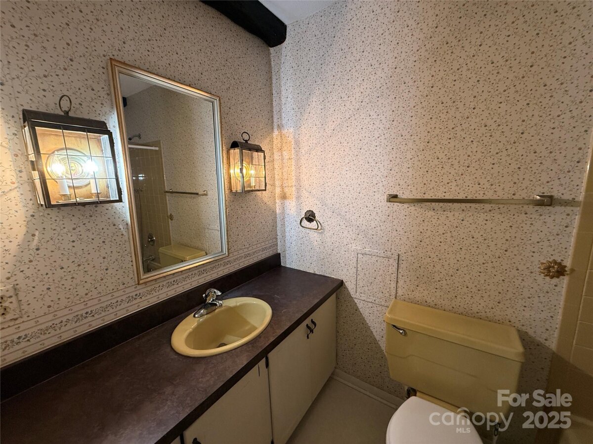 Avery Creek 19 4300321s