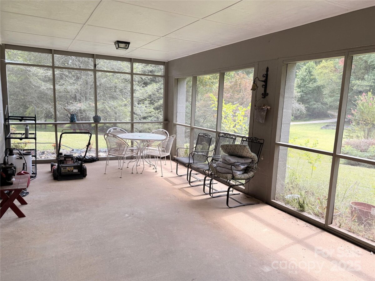 Avery Creek 25 4300321y