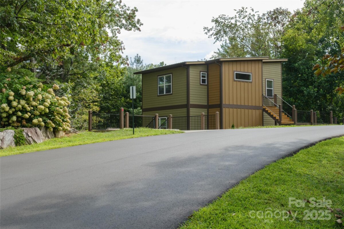 Weaverville 17 4300504q