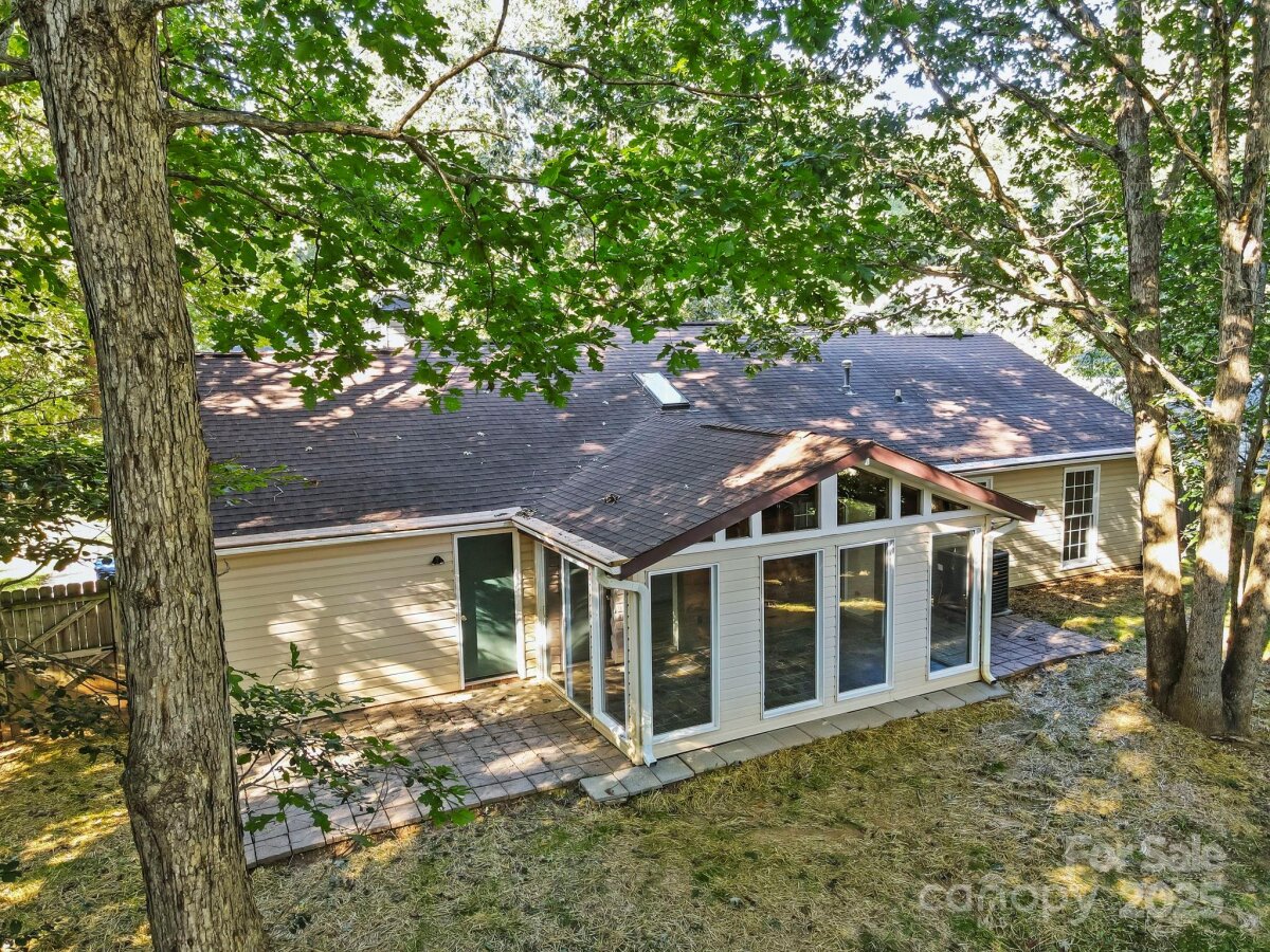 Fletcher 26 4300776z