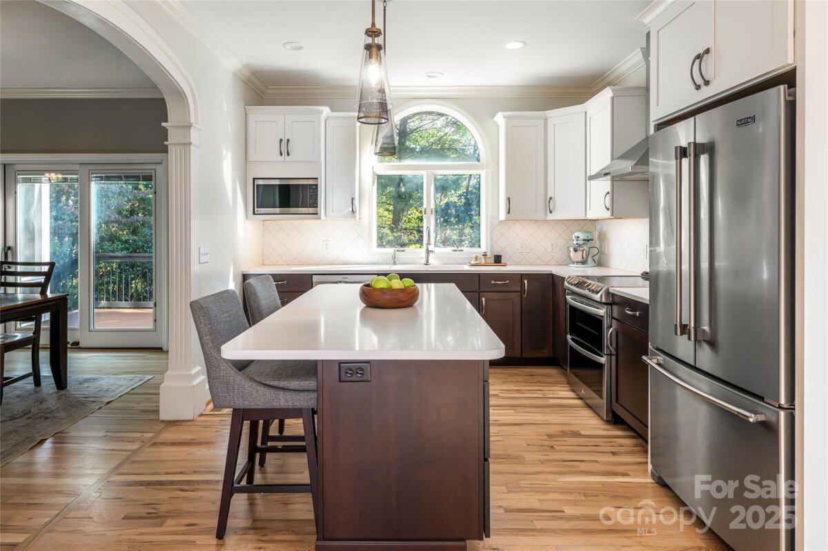 Weaverville 14 4301928n