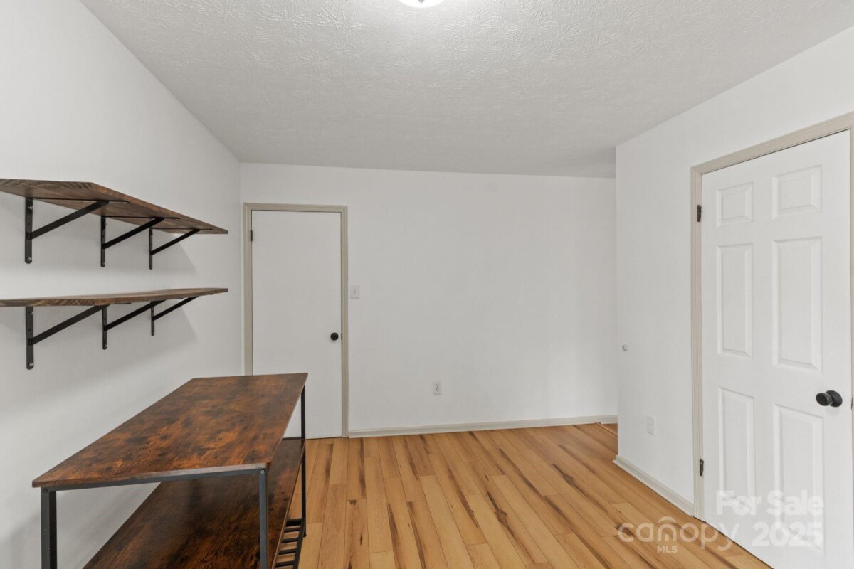 Avery Creek 14 4302662n