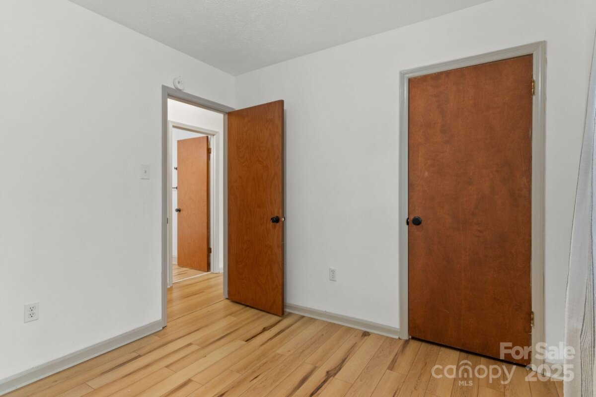 Avery Creek 16 4302662p