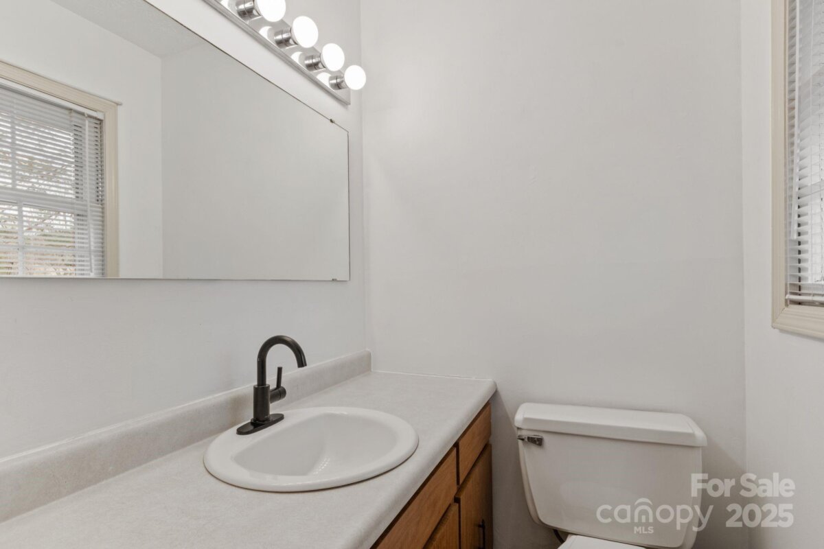 Avery Creek 22 4302662v