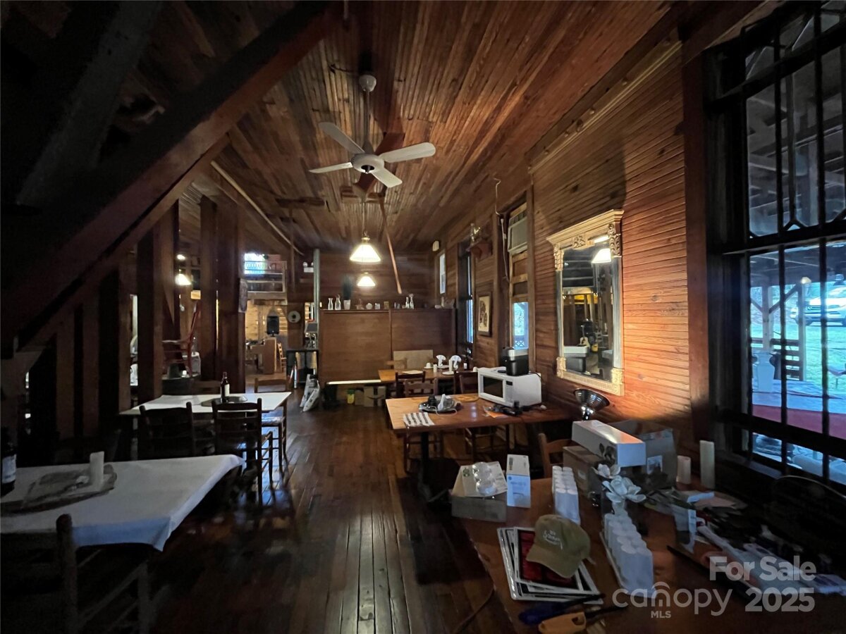 Weaverville 5 4302920e