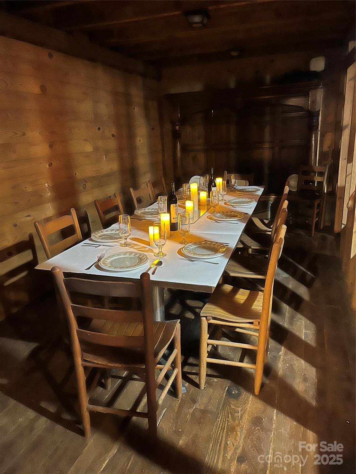 Weaverville 9 4302920i