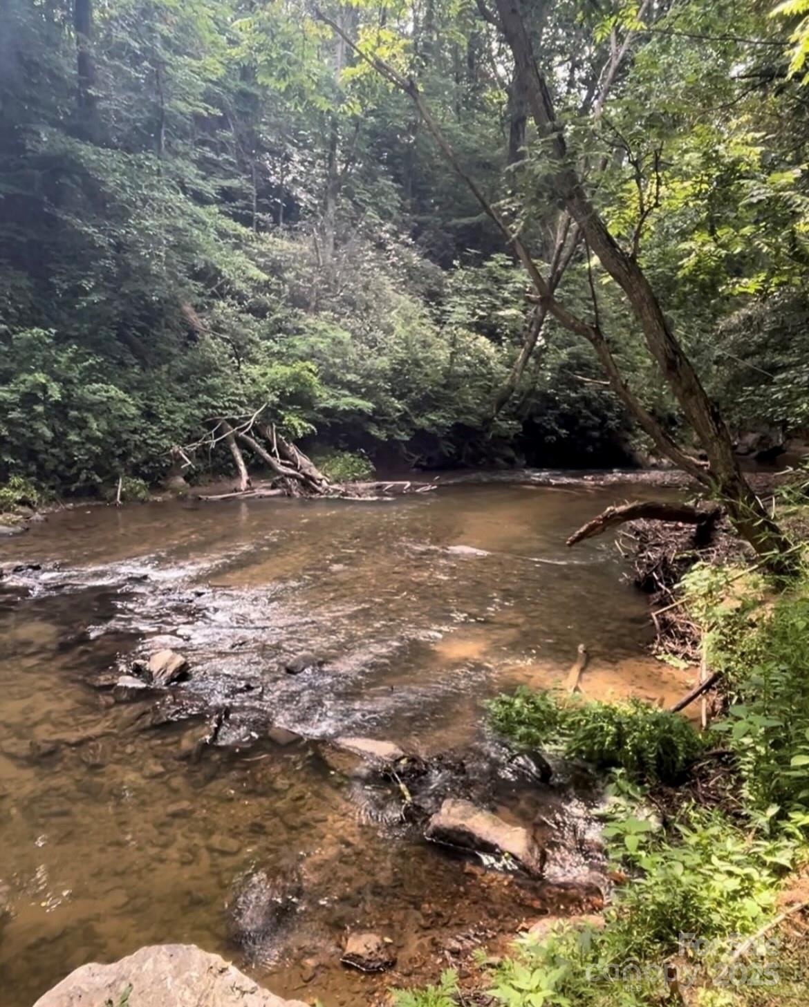 Weaverville 26 4302920z