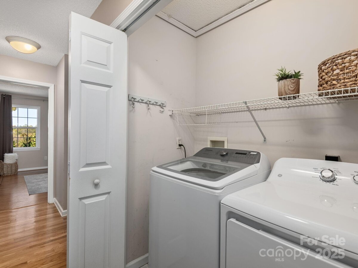 Weaverville 26 4305199z