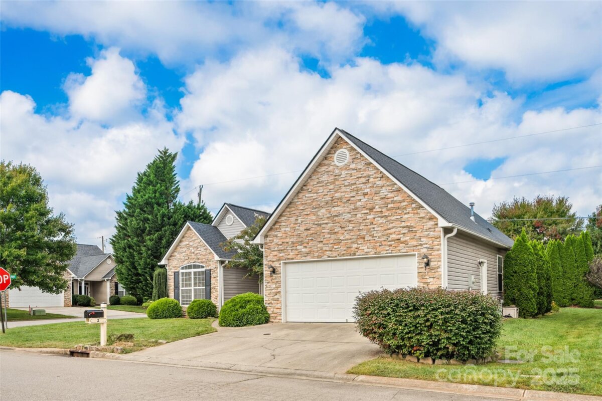 Avery Creek 3 4305372c