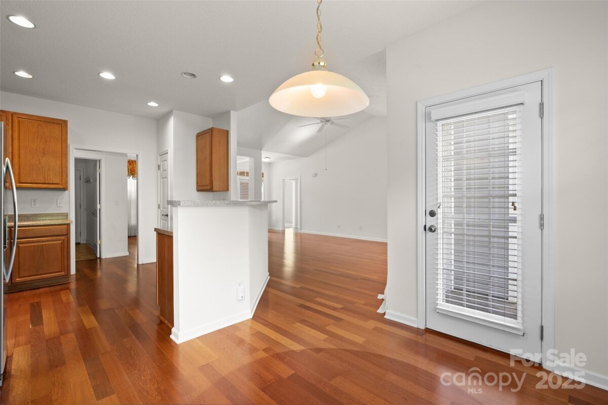 Avery Creek 12 4305372l