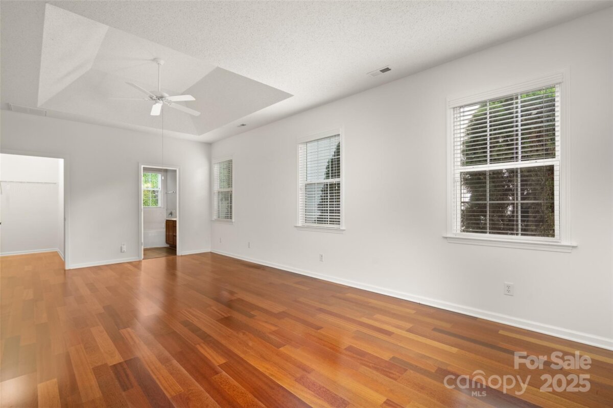 Avery Creek 17 4305372q