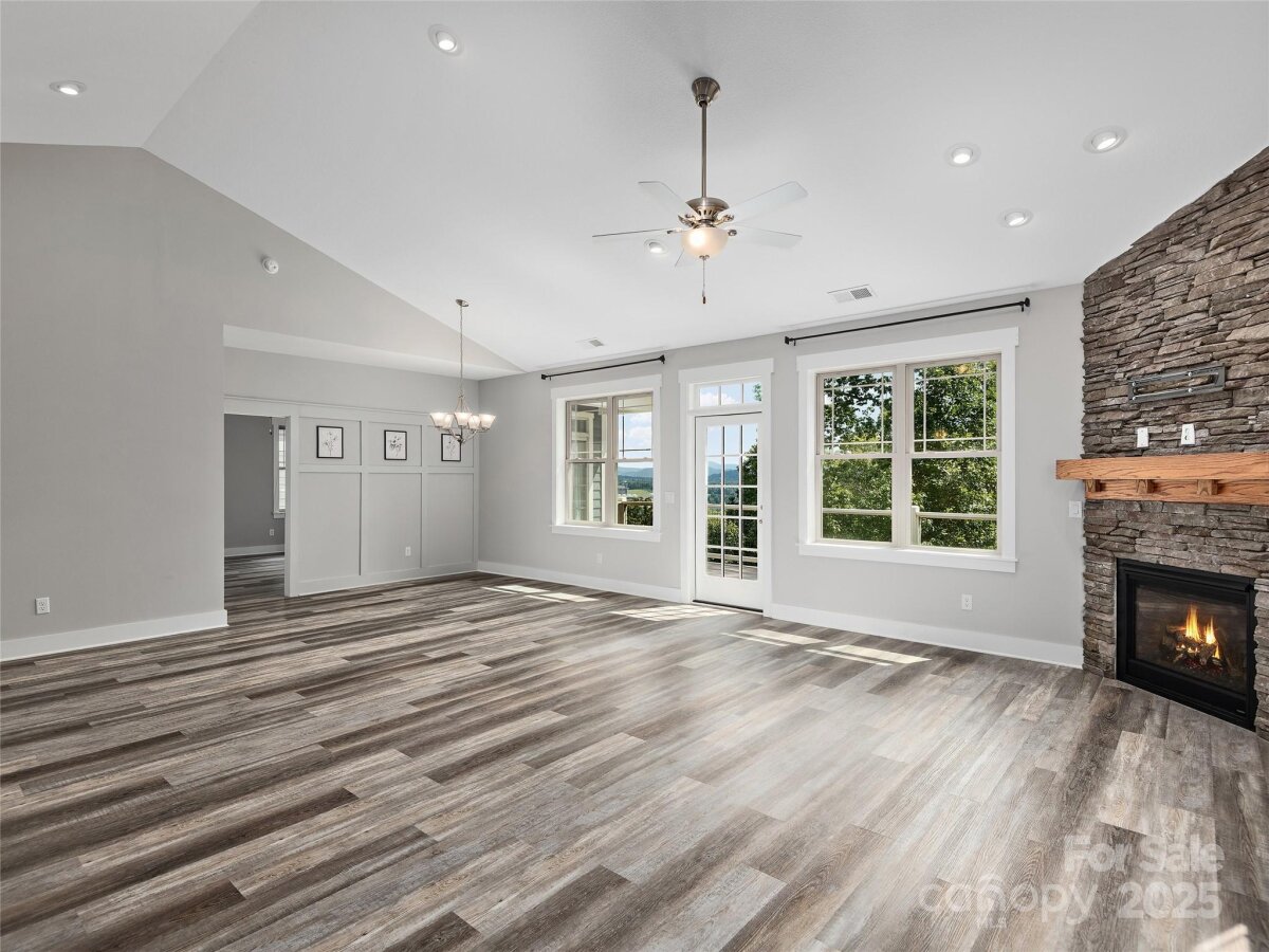 Avery Creek 5 4305400e