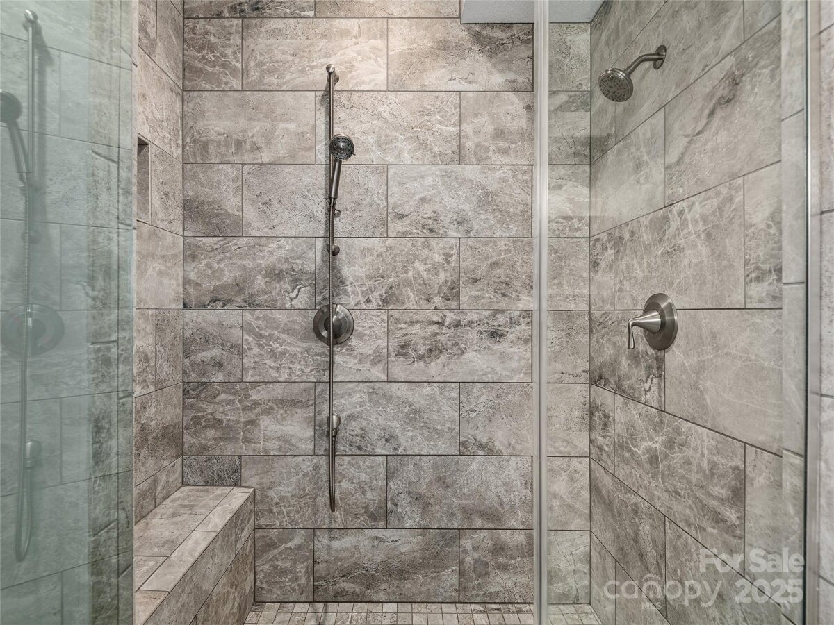 Avery Creek 22 4305400v