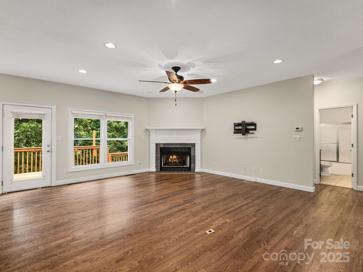 Avery Creek 4 4305639d