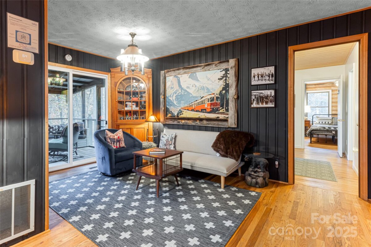 Burnsville 19 4305974s