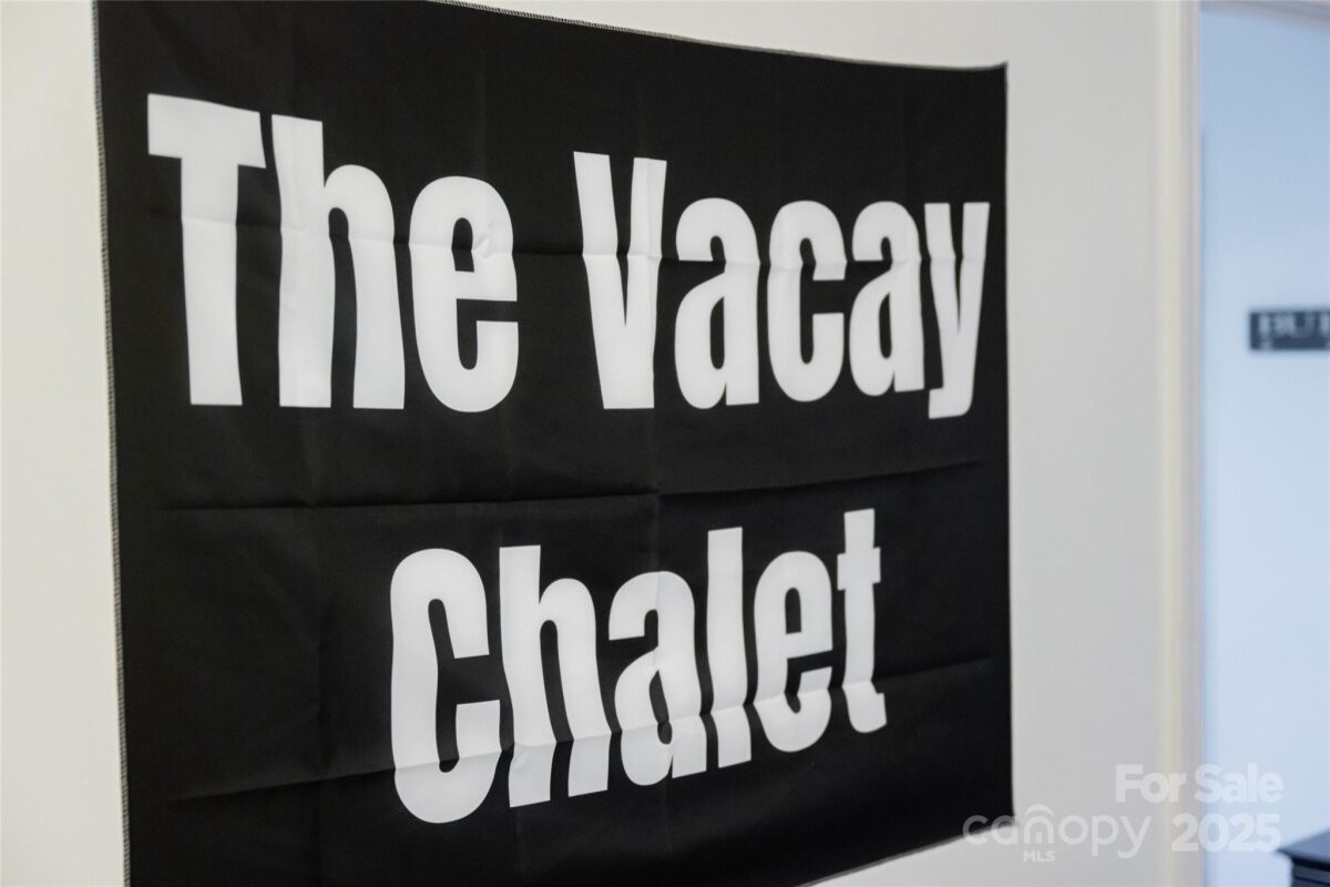 Burnsville 22 4305974v