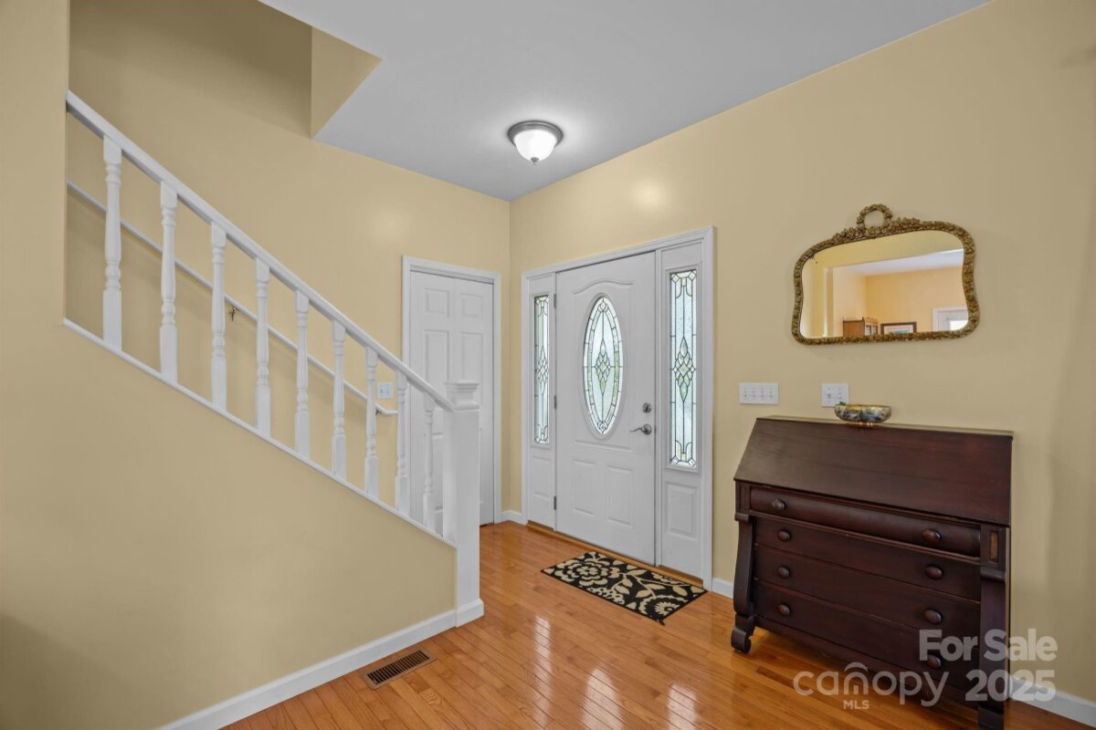 Waynesville 4 4306386d