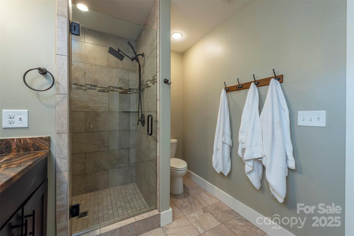 Kenilworth 22 4306541v