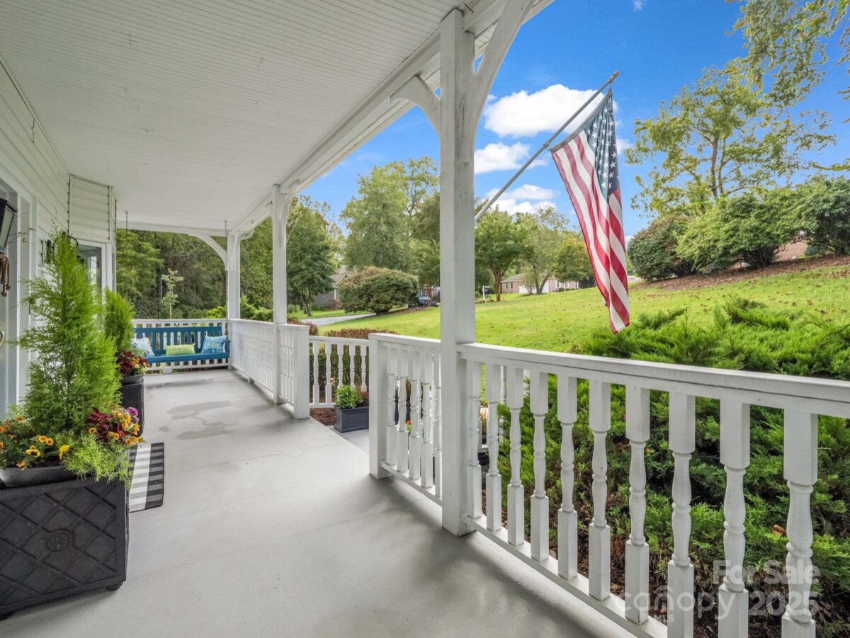 Hendersonville 3 4307162c