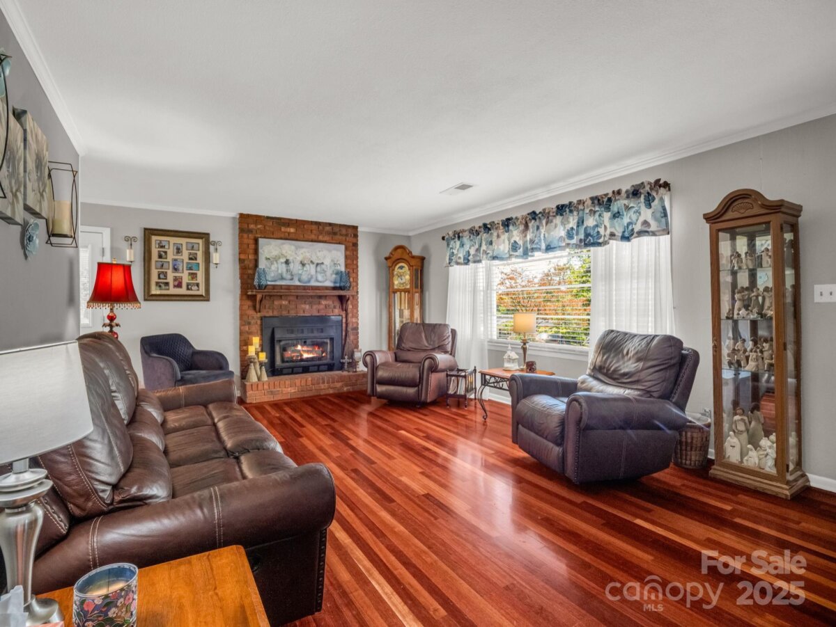 Avery Creek 10 4307961j