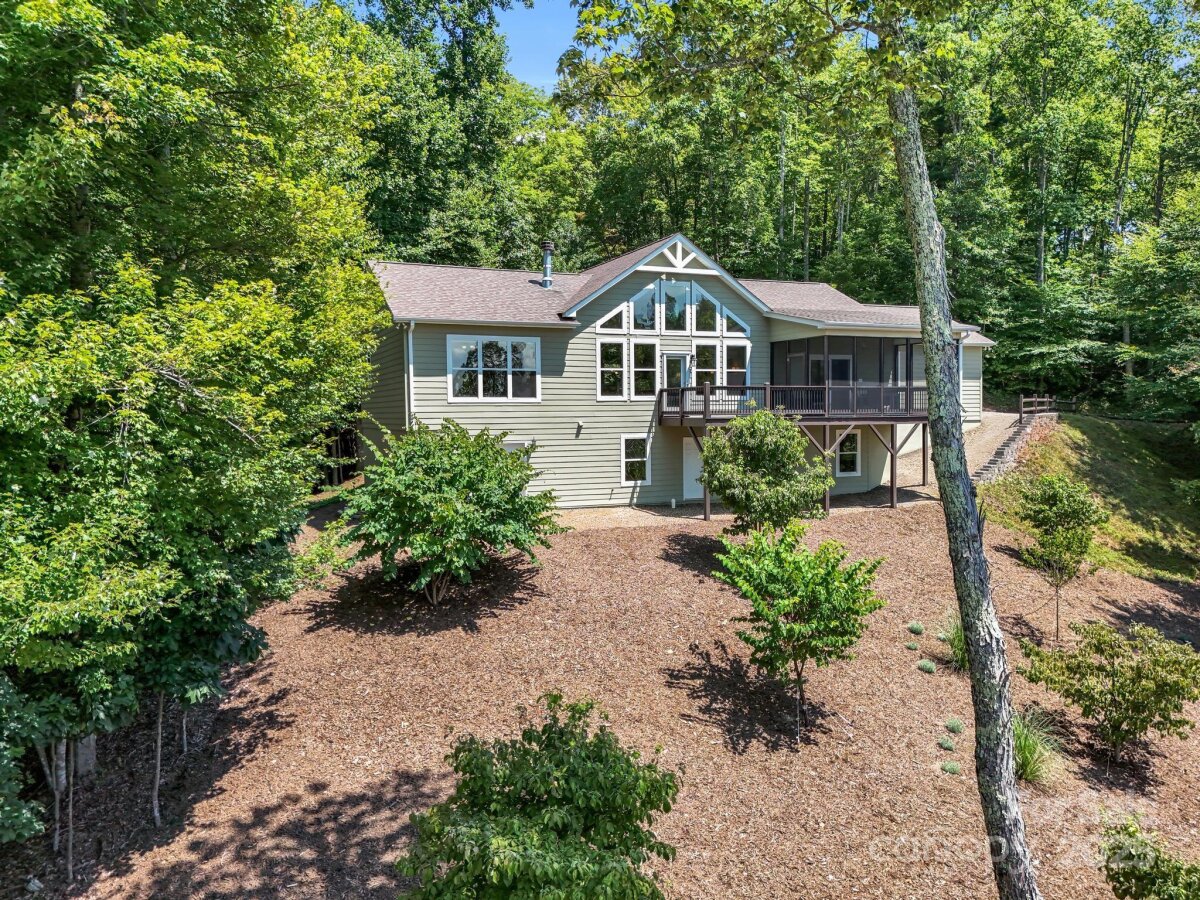 Weaverville 8 4307972h