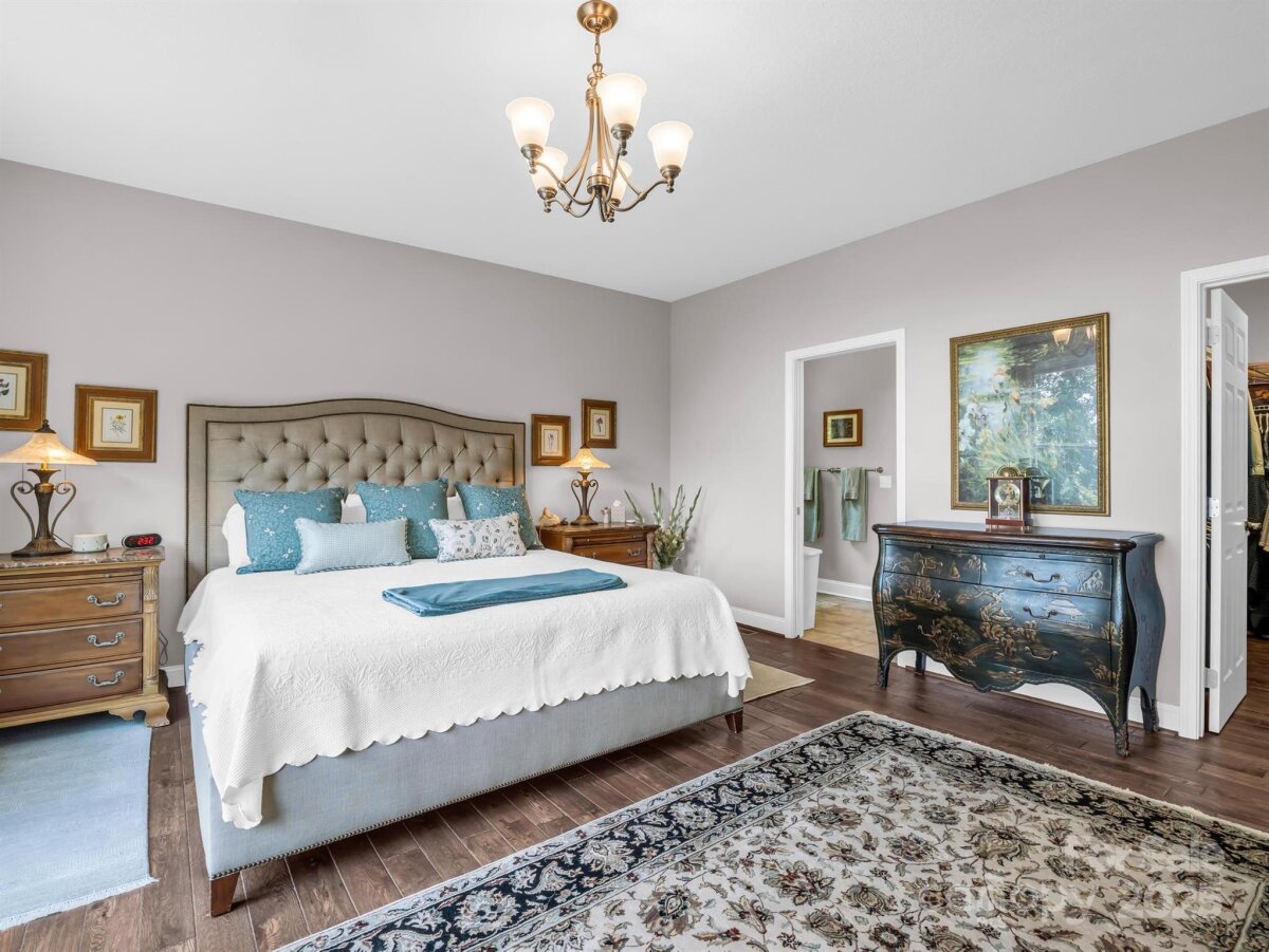 Weaverville 25 4307972y