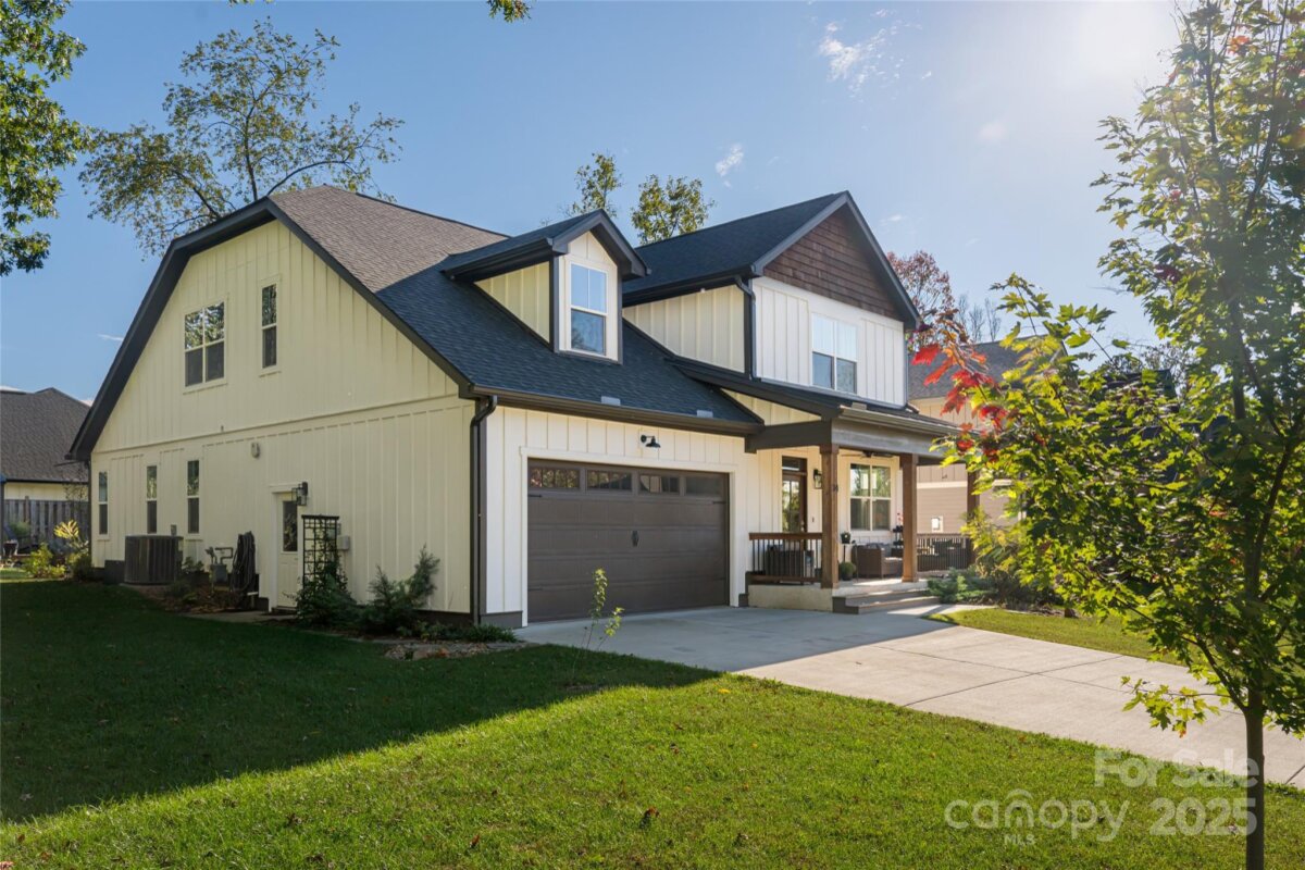 South Asheville 3 4308917c