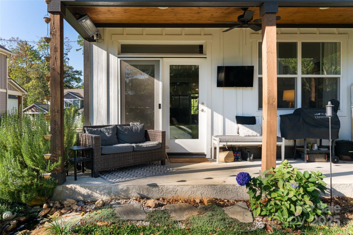 South Asheville 5 4308917e