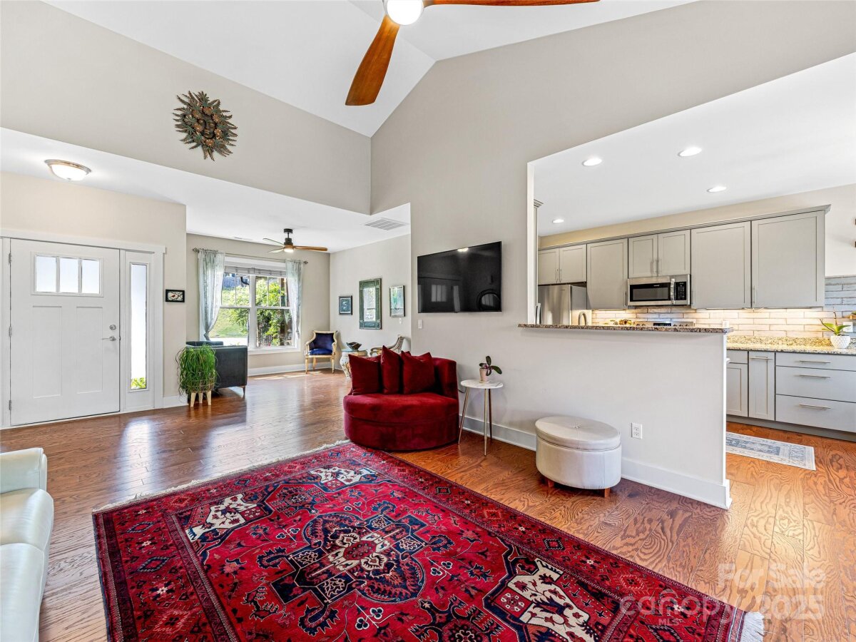 Weaverville 6 4309238f