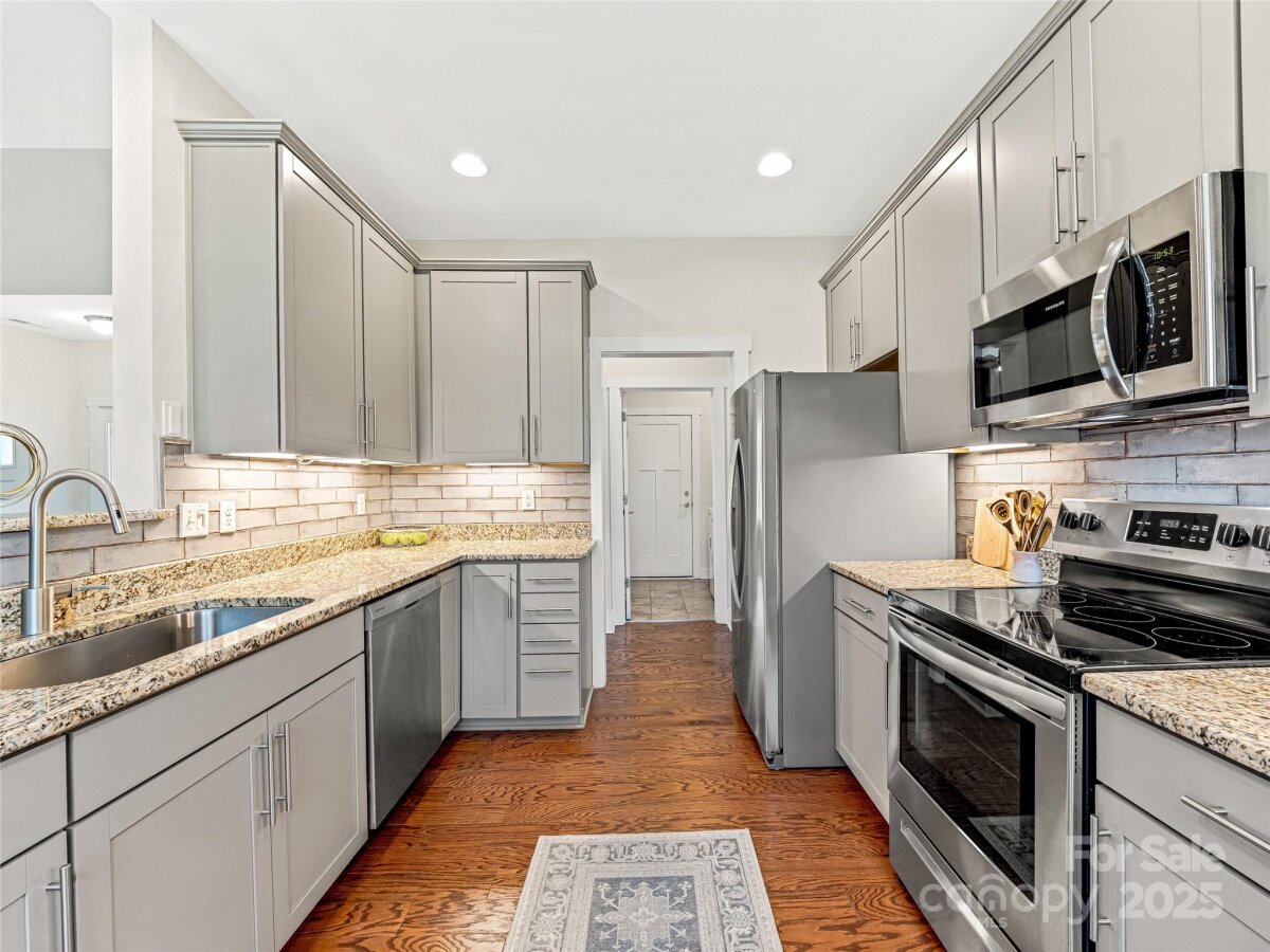 Weaverville 13 4309238m