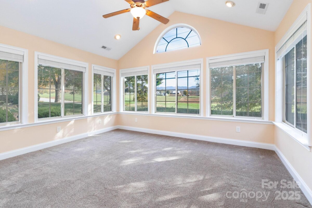 Weaverville 7 4309713g