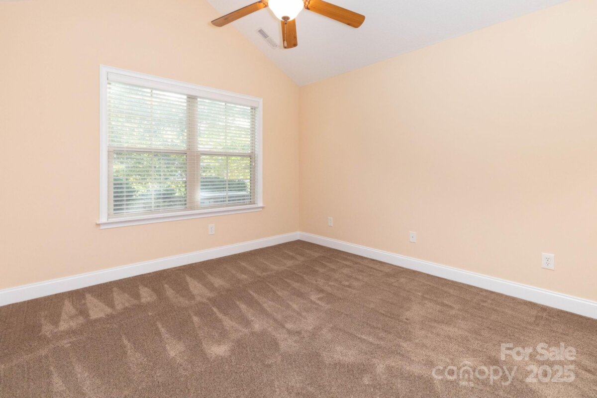 Weaverville 15 4309713o