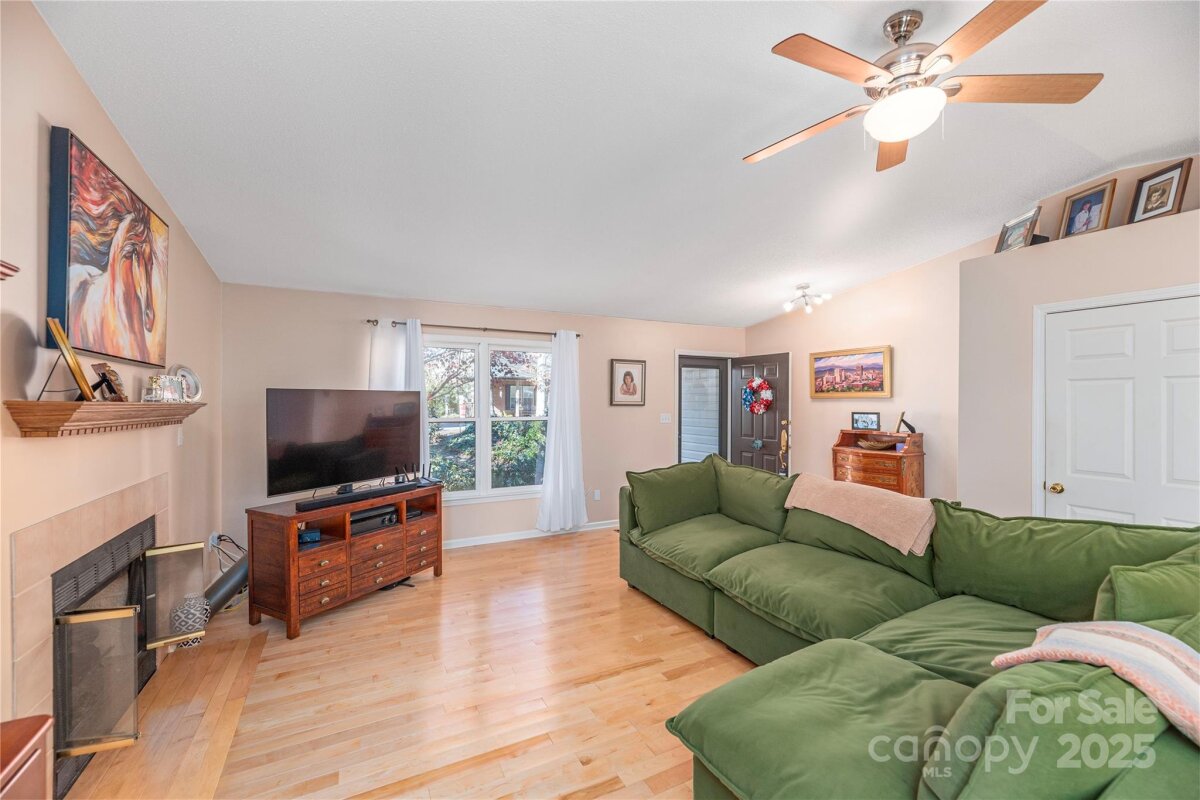 Avery Creek 5 4309868e