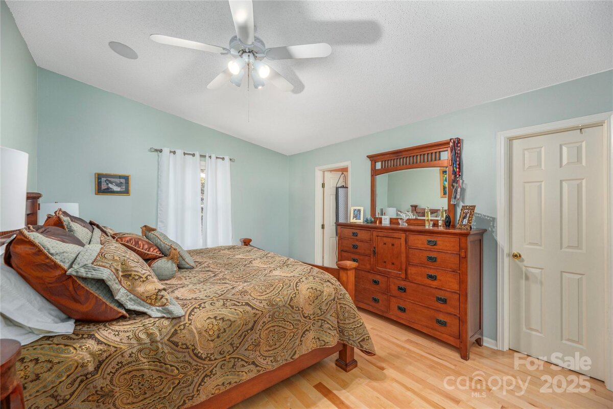 Avery Creek 19 4309868s