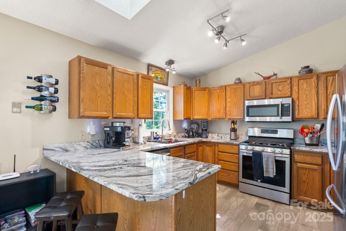 Avery Creek 4 4310147d