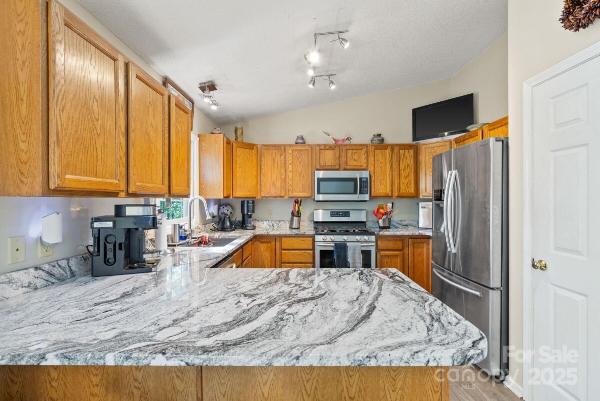 Avery Creek 5 4310147e