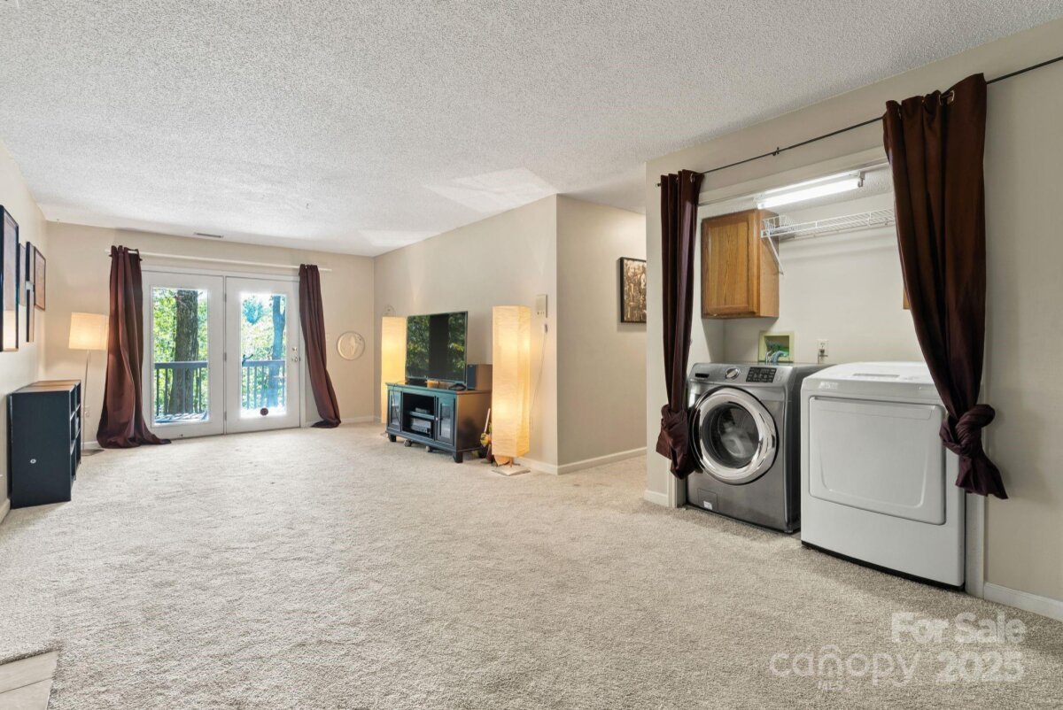 Avery Creek 15 4310147o