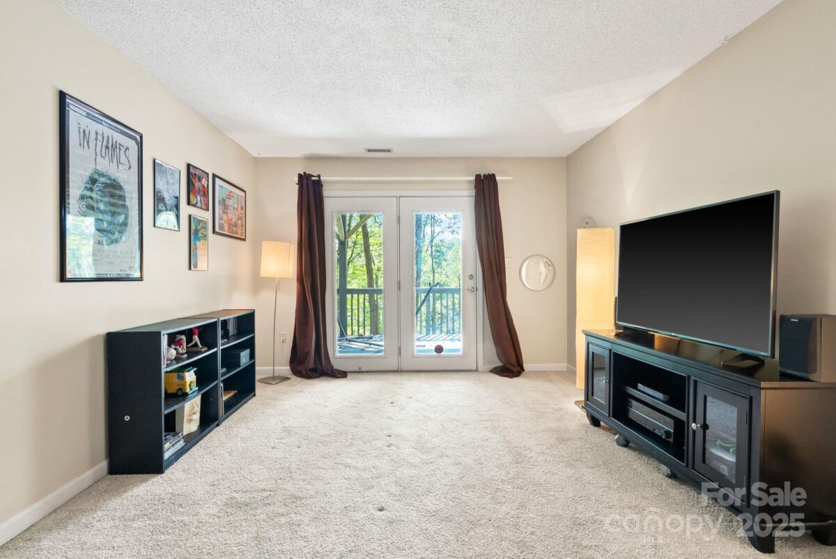 Avery Creek 17 4310147q