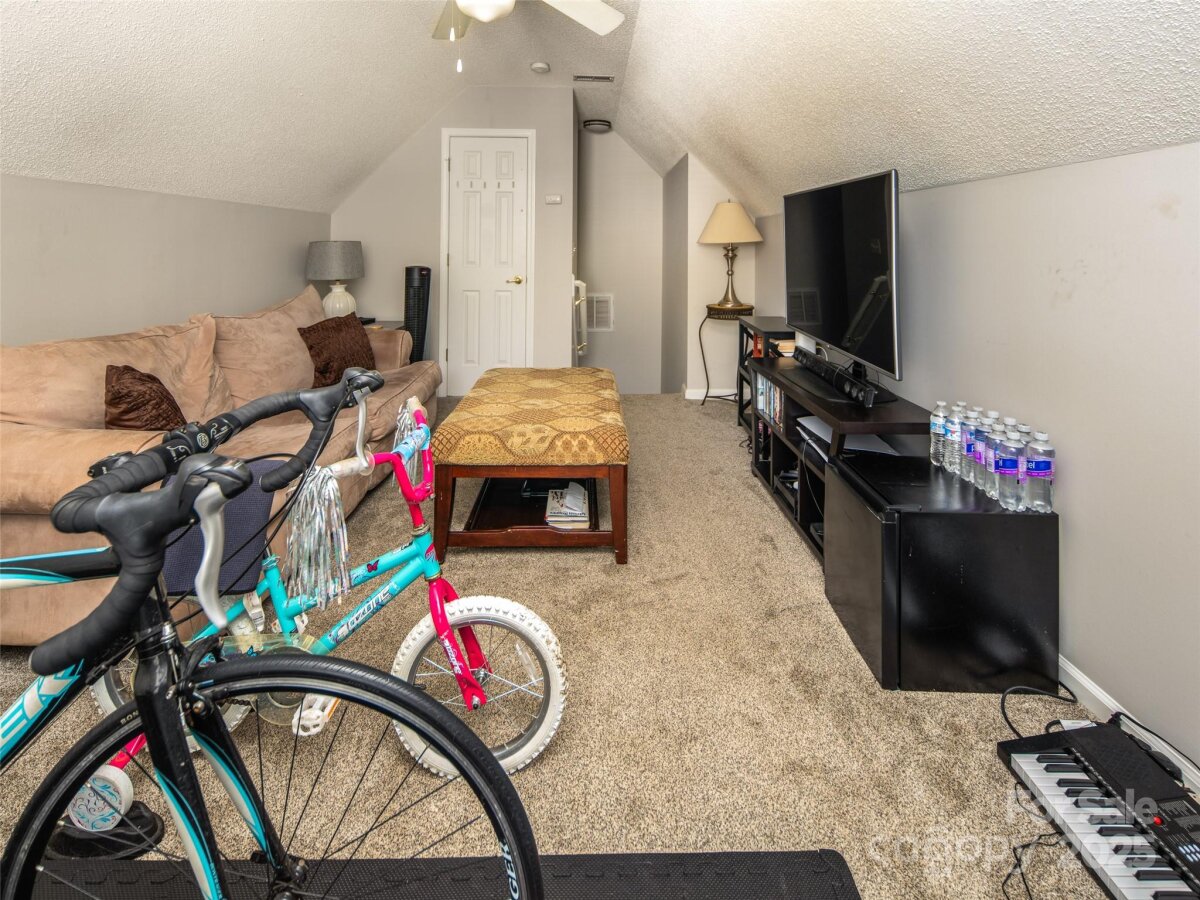 Fletcher 22 4310379v