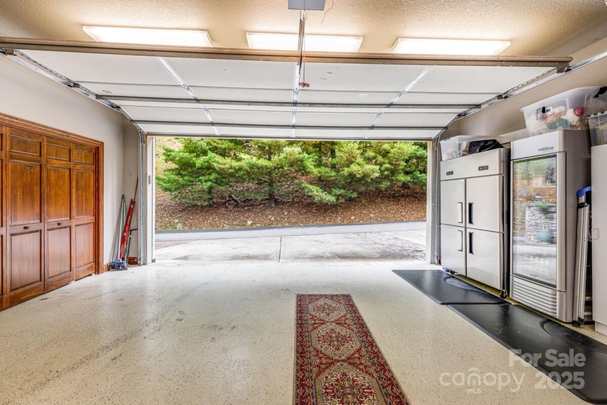 Mars Hill 12 4310904l