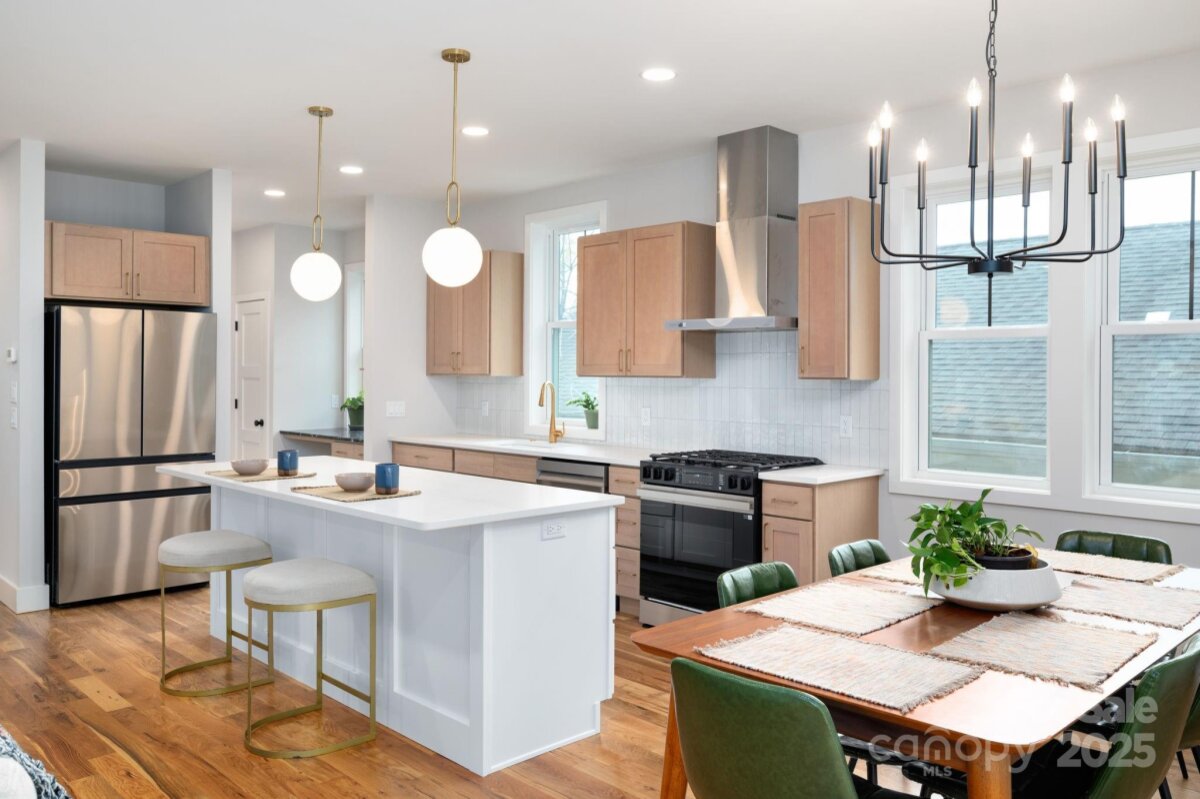 West Asheville 11 4311068k