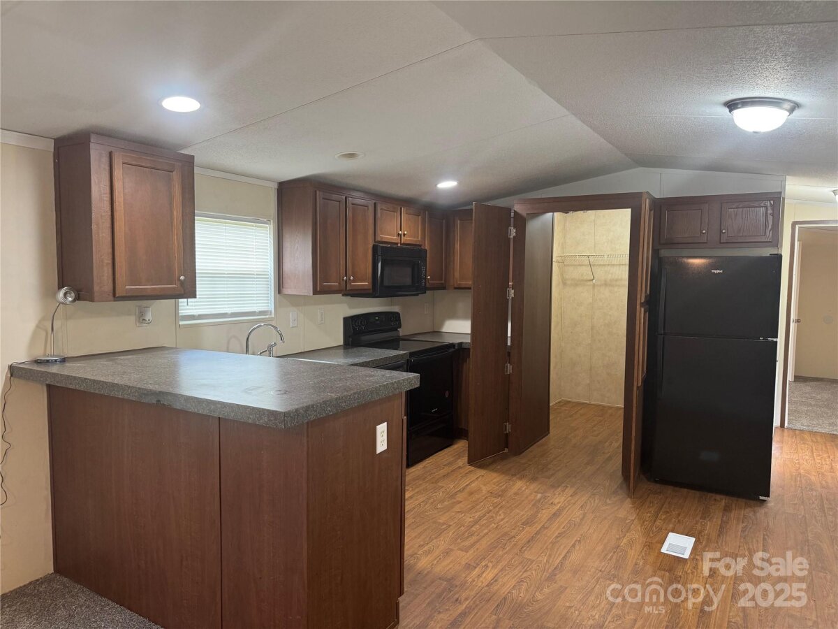 Leicester 3 4311143c