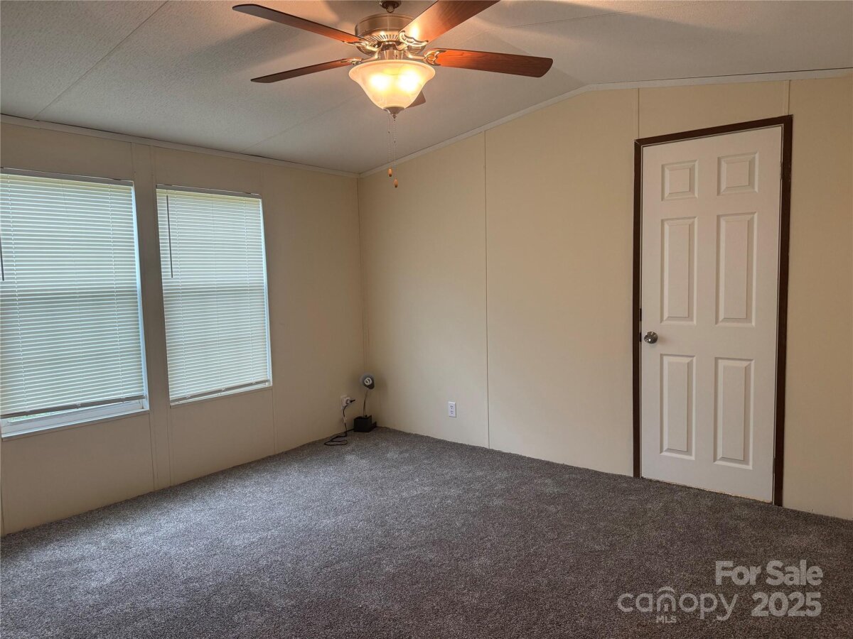 Leicester 15 4311143o