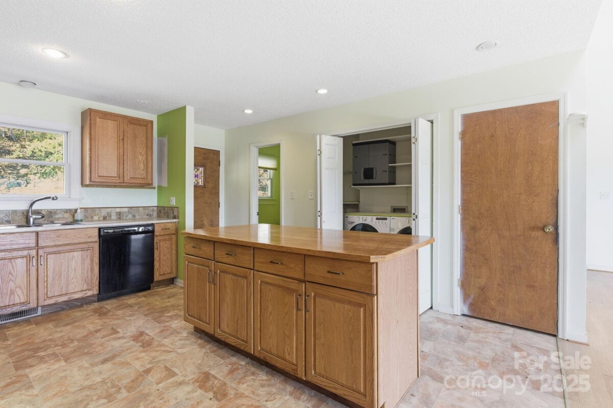 Weaverville 5 4311233e